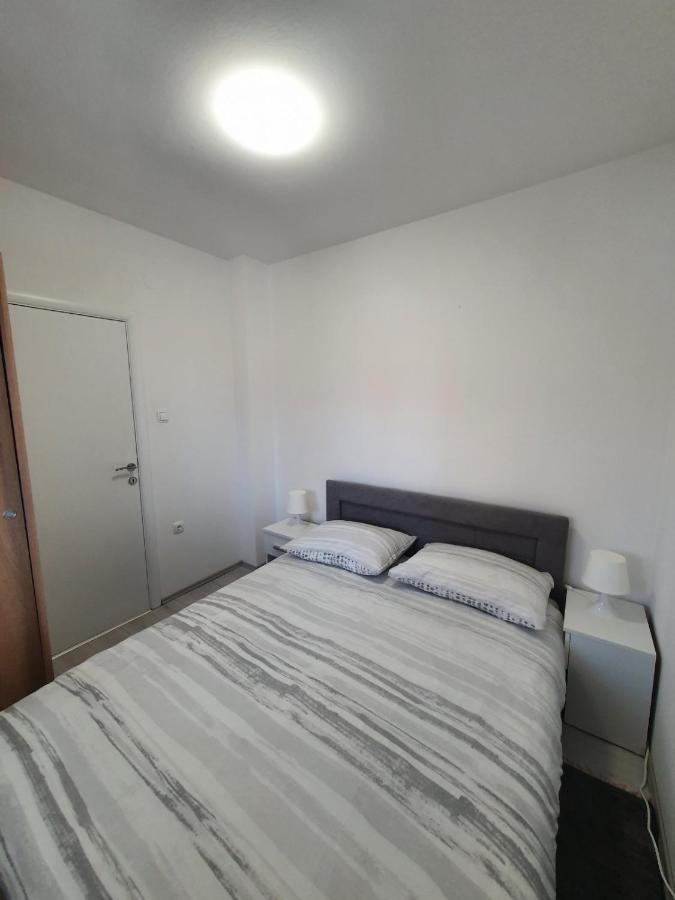 Apartments Nemcic 2 Nin Buitenkant foto